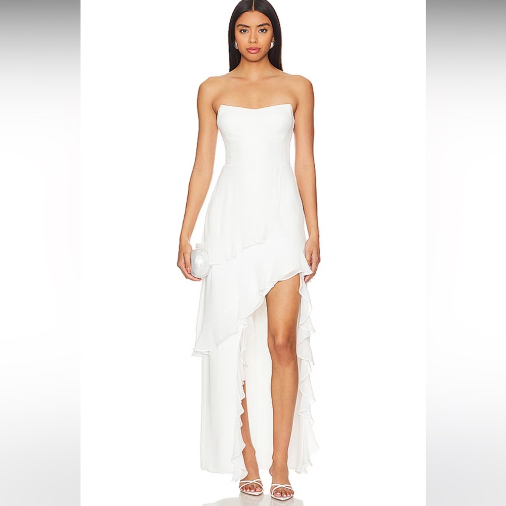 MAGNOLIA DRESS IN IVORY
Amanda Uprichard